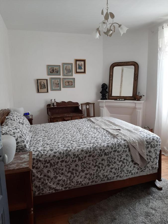 La Parenthese Βίλα Folles Εξωτερικό φωτογραφία